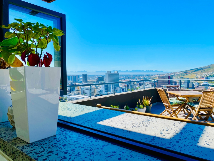 2 Bedroom Property for Sale in Bo Kaap Western Cape